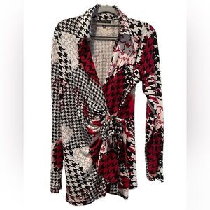 Max &‎ Rina Houndstooth Suplice Wrap Long Sleeve Blouse Black White Red Small